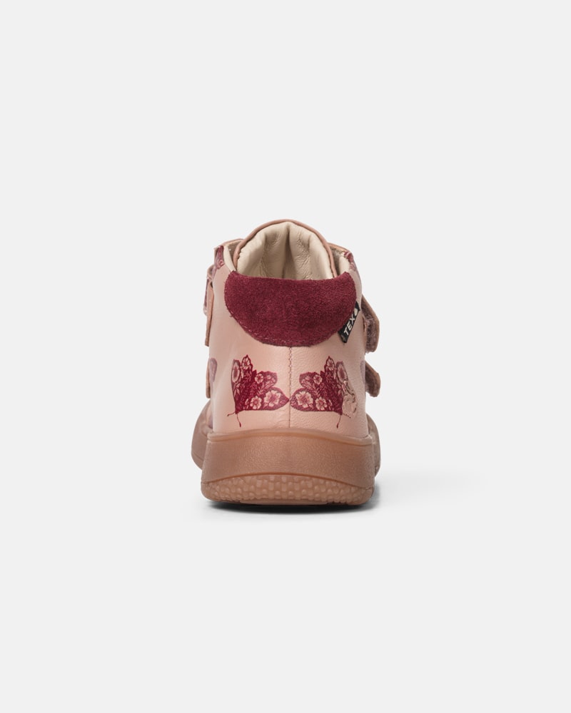 Saxon Vintage Rose Moth